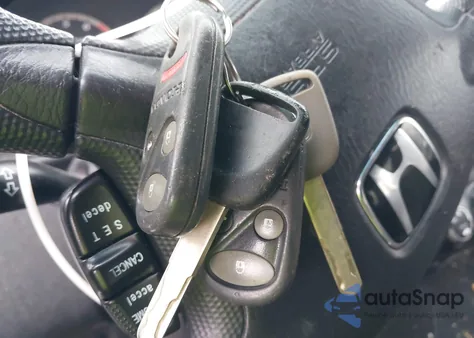 2003 Honda Cr-V Lx из США, поврежденный, VIN SHSRD68493U106788